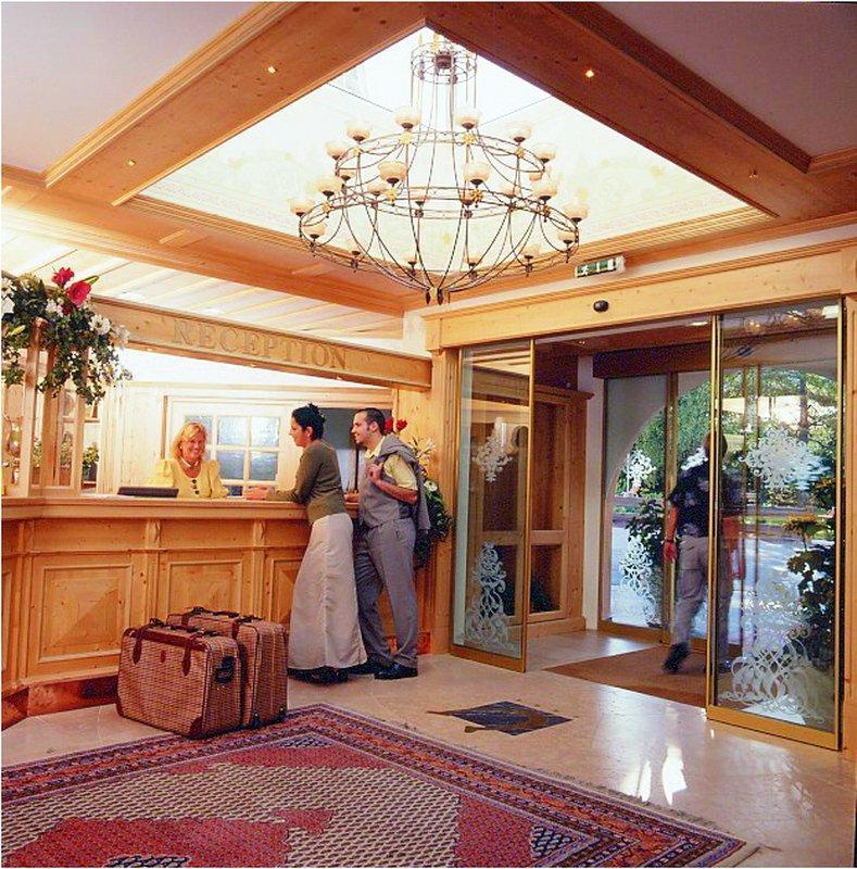 Hotel Residenz Hochland Seefeld in Tirol Bagian luar foto