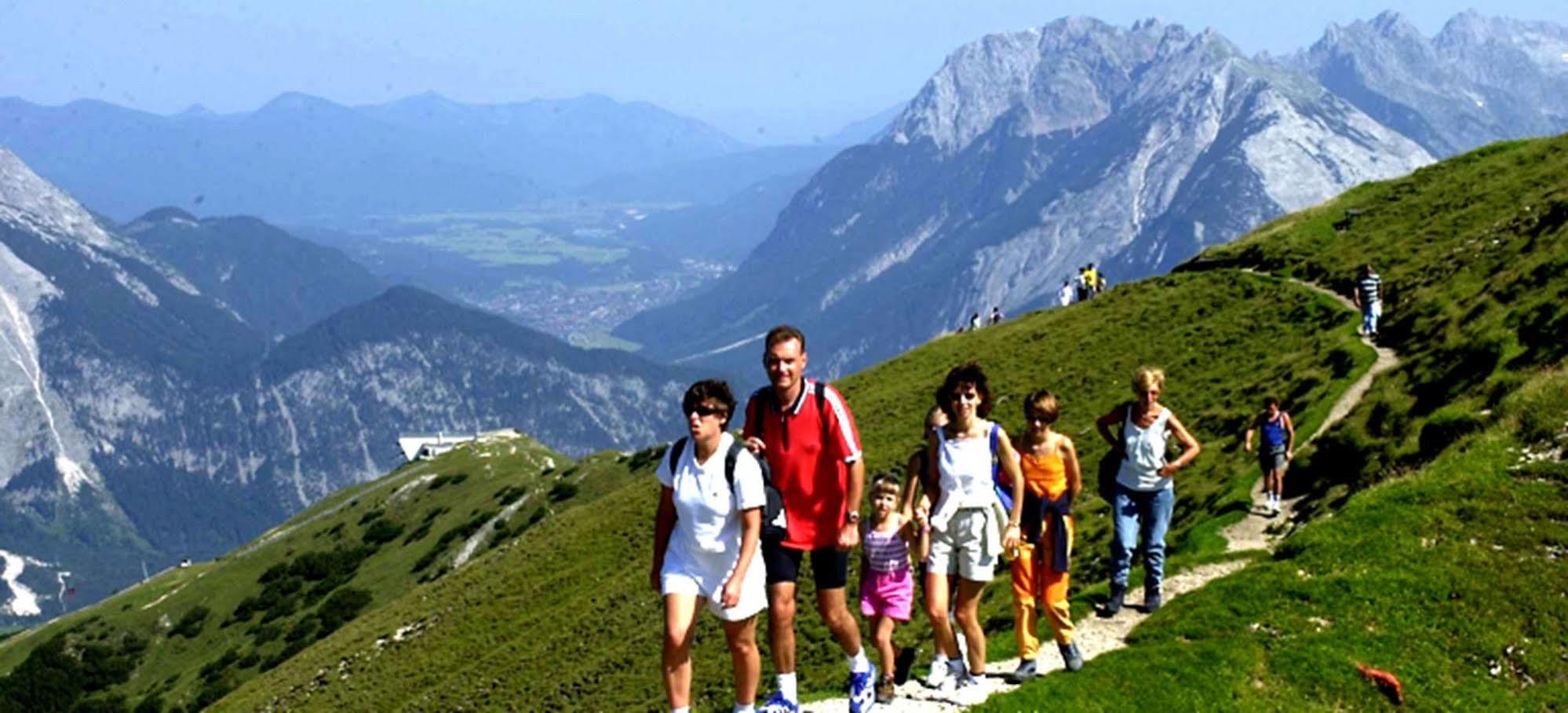 Hotel Residenz Hochland Seefeld in Tirol Bagian luar foto
