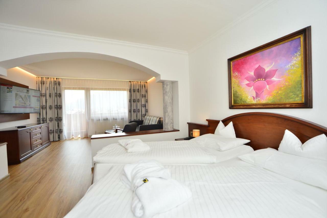 Hotel Residenz Hochland Seefeld in Tirol Bagian luar foto